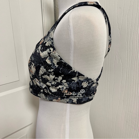 Lululemon Free to Be Serene Bra F2 - Picture 4 of 5
